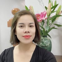 Chị Hương Lan